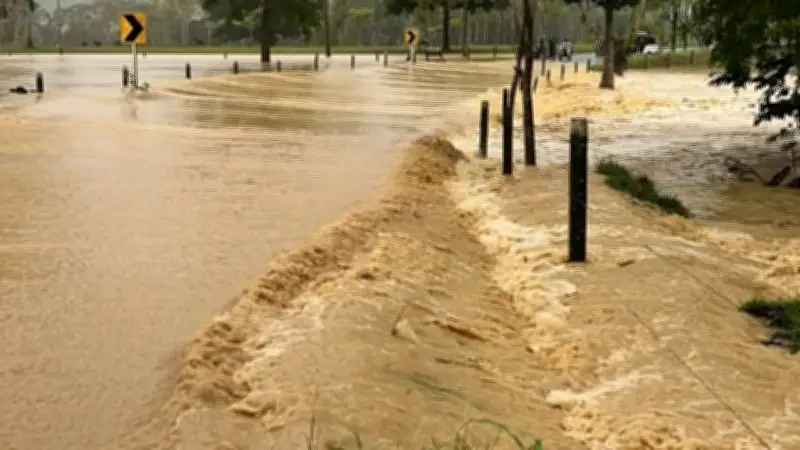 Instalación de puentes militares en Urabá tras lluvias tarda un mes por lejanía del agua