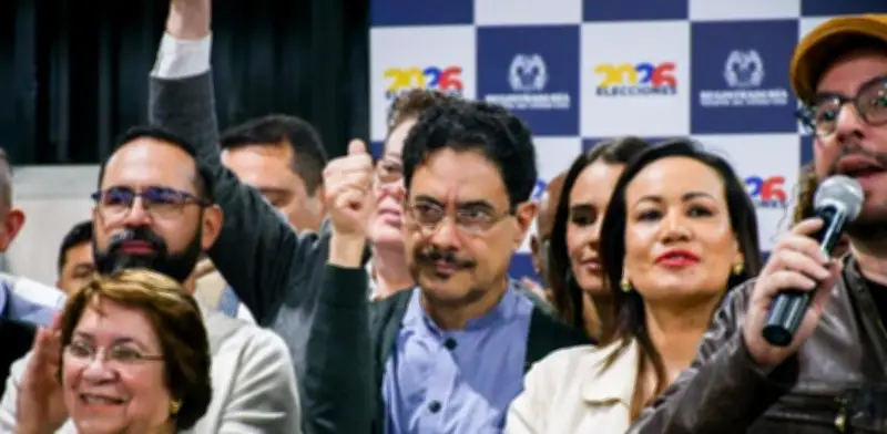 Iván Cepeda denuncia persecución política ante la CIDH por ser llamado 'heredero de las Farc'