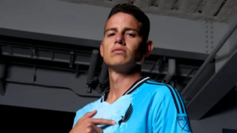 James Rodríguez desmiente versión sobre su salida del Bayern Múnich y critica al periodismo