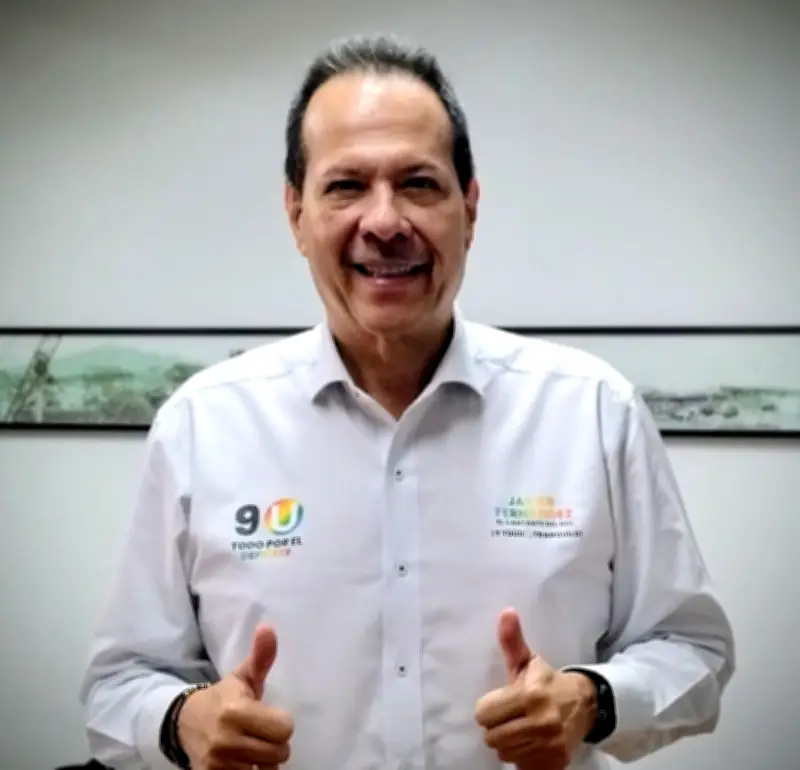 Javier Fernández 'El Cantante del Gol' aspira al Senado para defender deportistas