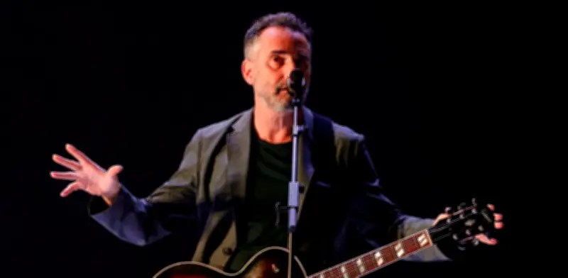 Jorge Drexler regresa con 'Toco madera' tras cuatro años de silencio musical