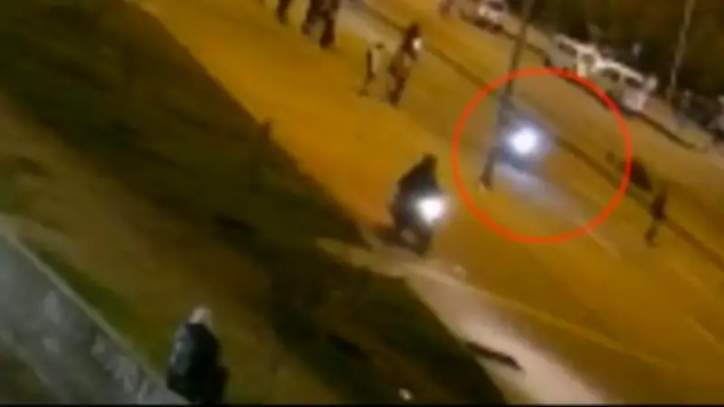 Joven muere tras caer en trampa con cable puesto por manifestantes en Las Américas