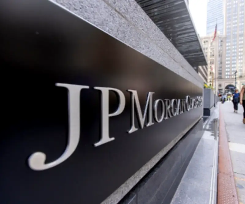 JPMorgan cerró cuentas de Trump tras ataque al Capitolio, revelan documentos judiciales