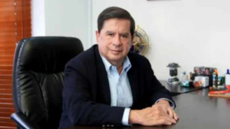 Juan Fernando Cristo abandona consulta progresista y apuesta por primera vuelta presidencial