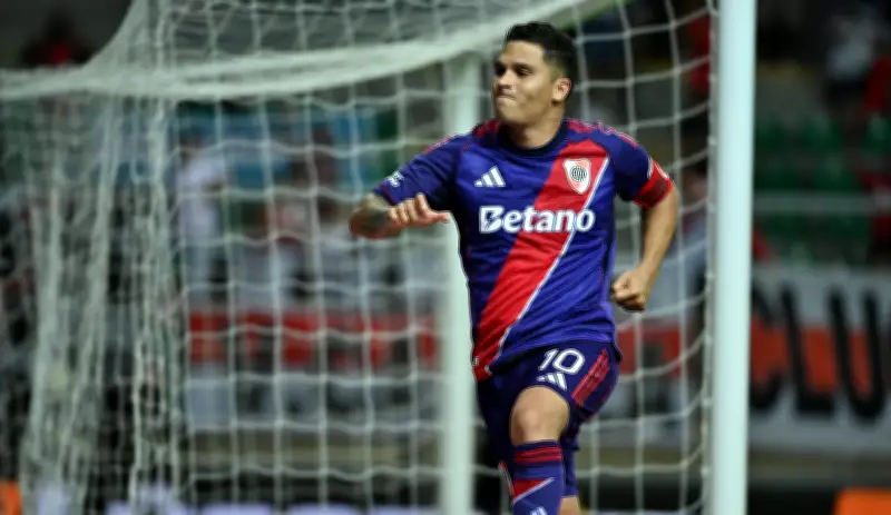 Juan Fernando Quintero se lesiona con River Plate y genera alerta en la Selección Colombia