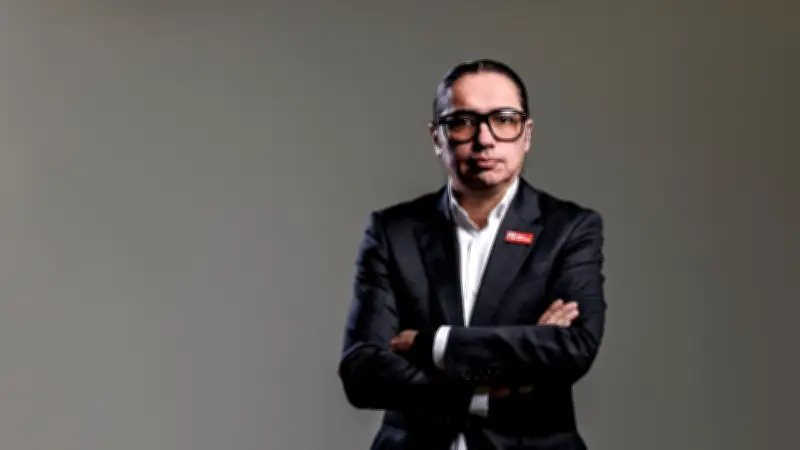 Juan Sebastián Gómez critica al Ministerio de la Igualdad por incumplir con las barras de fútbol