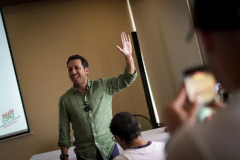 Julián López renuncia a La U y anuncia apoyo a candidatos de Alianza Verde en el Valle