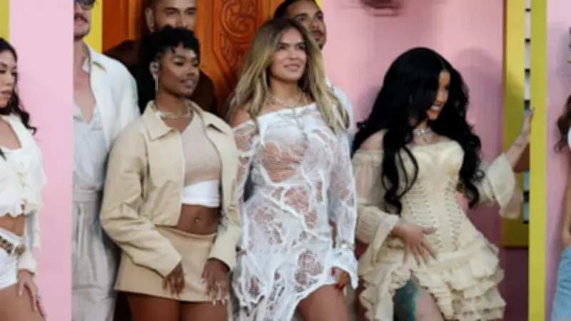 Karol G y Sofía Vergara brillaron en el Super Bowl 2026 junto a Bad Bunny