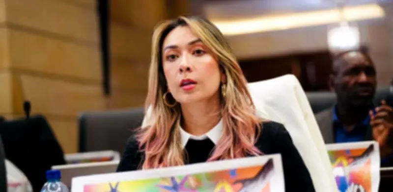 Katherine Miranda defiende coherencia política: 'Critiqué el nepotismo antes y lo hago ahora'