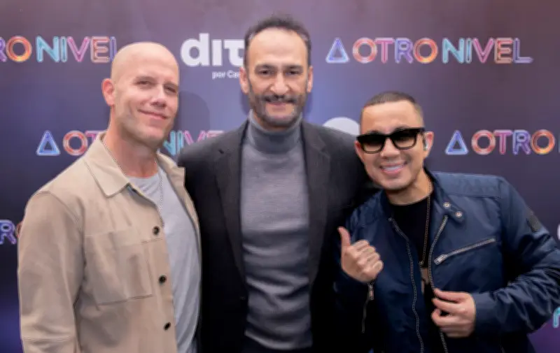 Kike Santander, el jurado médico de 'A otro nivel' que dejó la cirugía por la música