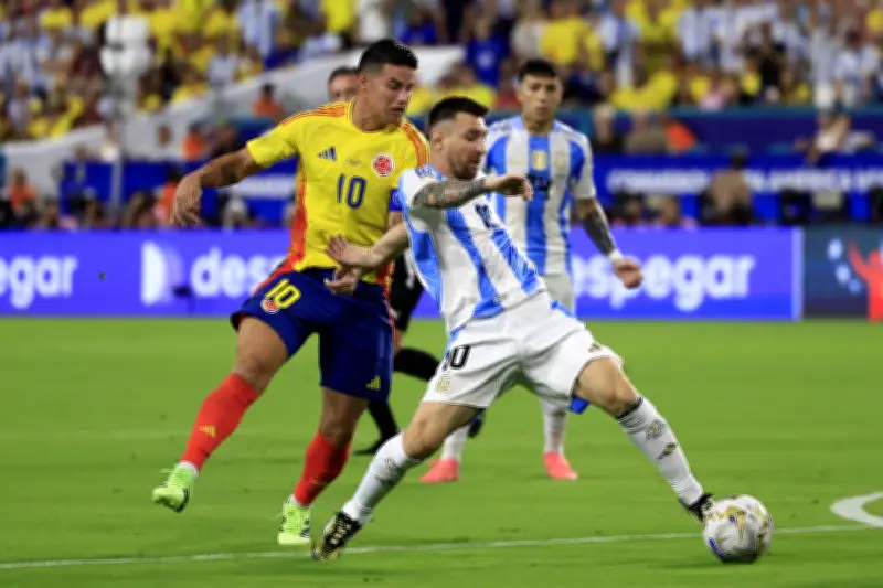 La abismal brecha salarial entre James Rodríguez y Messi en la MLS
