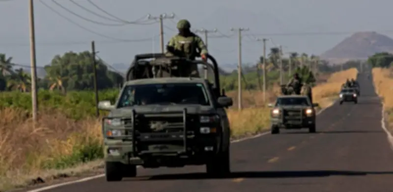 La muerte de 'El Mencho' no acaba el CJNG; la sucesión definirá si la violencia cruza fronteras