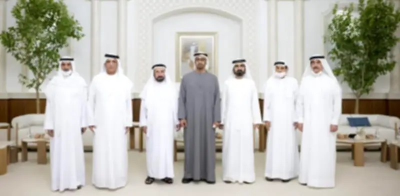 Las familias más ricas del mundo en 2026: Walton lidera con más de 500 mil millones de dólares