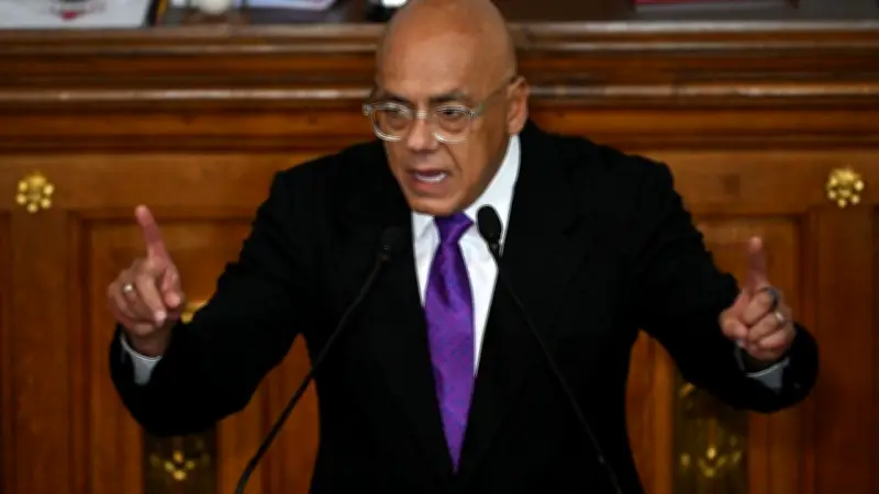 Líder chavista descarta elecciones inmediatas y prioriza estabilidad en Venezuela