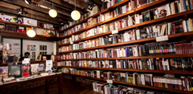 Librerías independientes en Colombia se reinventan ante crisis por competencia digital y altos costos