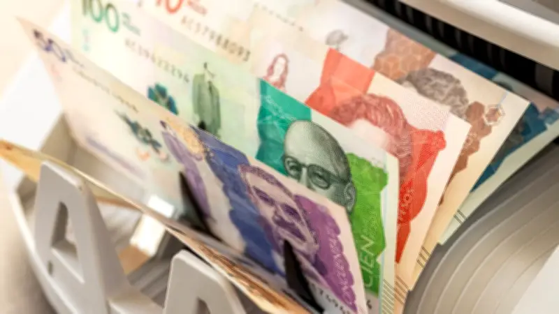 Límites de efectivo en cajeros: multas por no declarar grandes sumas en Colombia