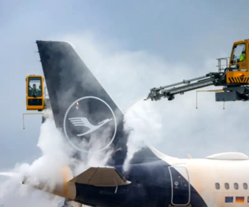 Lufthansa cancela 800 vuelos por huelga de pilotos y tripulantes en Alemania