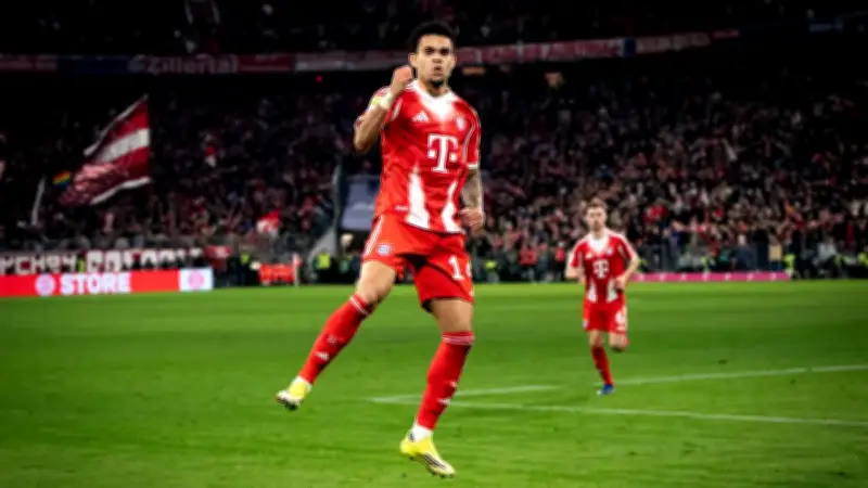 Luis Díaz firma triplete histórico y lidera goleada del Bayern Múnich en la Bundesliga