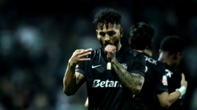 Luis Javier Suárez marca su gol 20 y lidera la tabla de goleo en Portugal