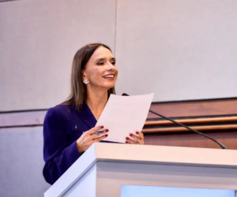 María Consuelo Araújo asume presidencia de la Cámara Colombiana de Infraestructura