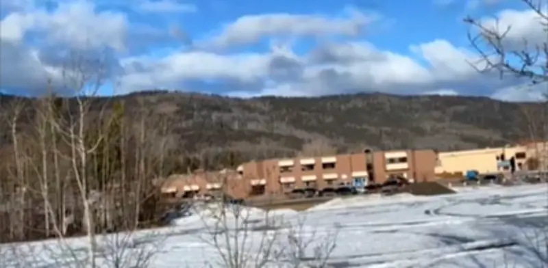 Masacre escolar en Canadá deja nueve fallecidos y 27 heridos; atacante se suicida