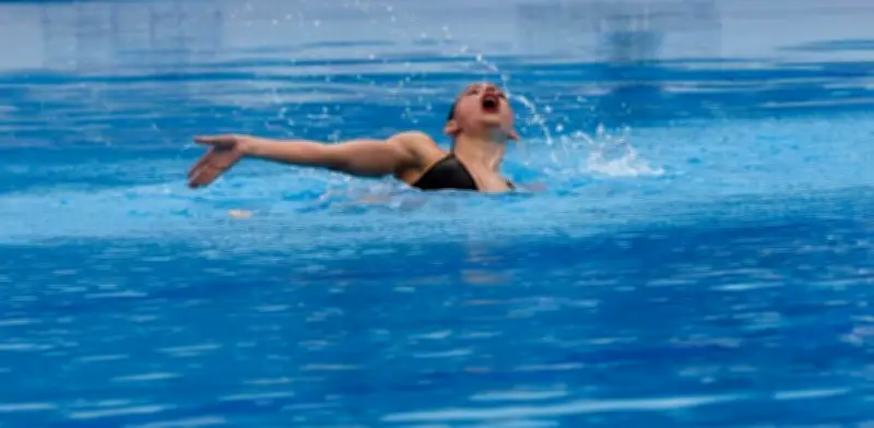 Medellín brilla como sede de la Copa Mundo de Natación Artística 2026 con aforo completo