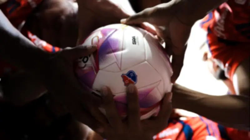 Medellín denuncia expresiones desobligantes de árbitro tras partido contra Llaneros