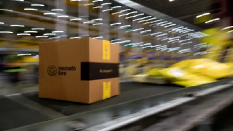 Mercado Libre y Latam se unen para entregas aéreas en minutos en Colombia