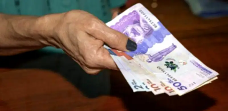 Minenergía exige decreto para salario mínimo superior al 23% y llama a movilizaciones