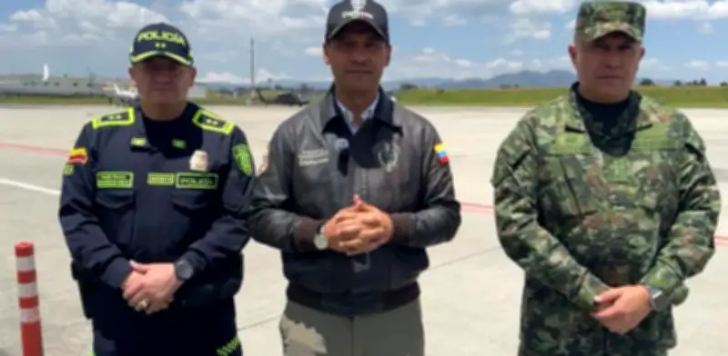 Ministro de Defensa anuncia despliegue masivo de 246.000 uniformados para garantizar elecciones