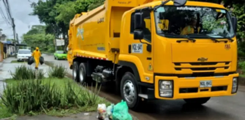 Misión Ambiental aclara dudas sobre recolección de basuras en Cali tras viralización de carros amarillos