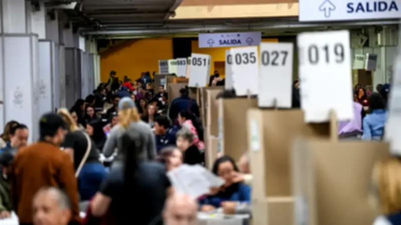 Misión de la UE destaca transparencia del sistema electoral colombiano en elecciones