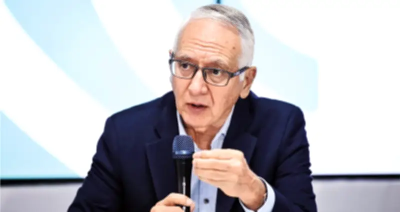 Moción de censura contra ministro de Salud por muerte de menor Kevin Acosta