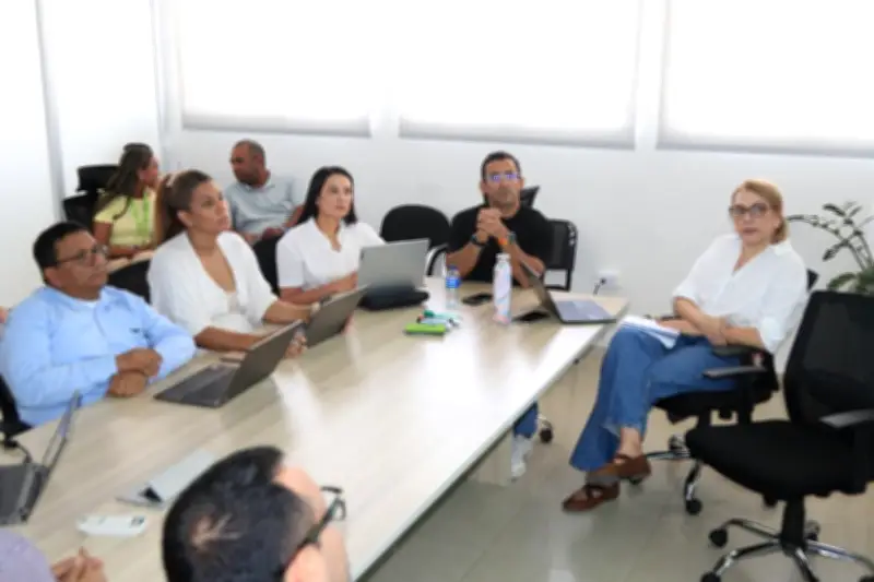 Montería avanza en plan de reactivación tras inundaciones con reunión estratégica de servicios públicos