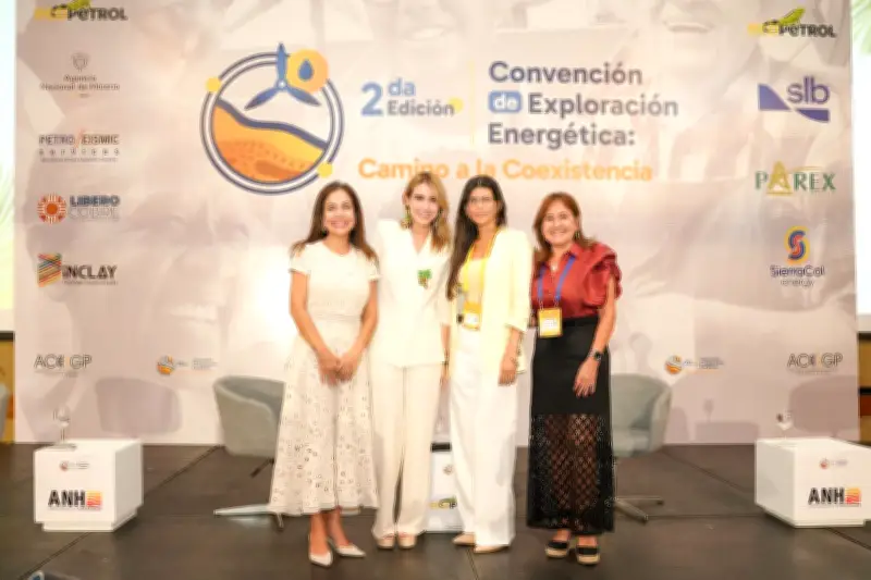 Mujeres lideran panel sobre coexistencia energética en Colombia durante convención en Cartagena
