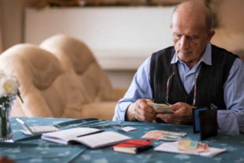 Máximos préstamos para pensionados en 2026: Bancolombia, BBVA y Ban100