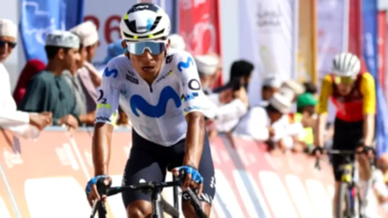 Nairo Quintana lidera a los colombianos en el UAE Tour con un duelo entre Del Toro y Evenepoel