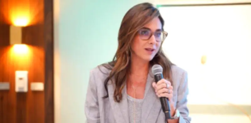 Natalia Gutiérrez critica decreto de emergencia y pide recorte del gasto público antes de impuestos