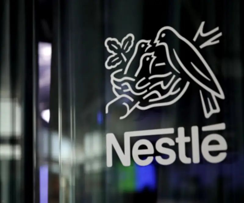 Nestlé evalúa reducir su participación en el negocio de helados con Froneri