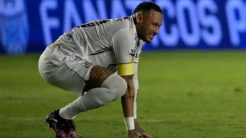 Neymar sorprende al revelar posible fecha de retiro profesional del fútbol