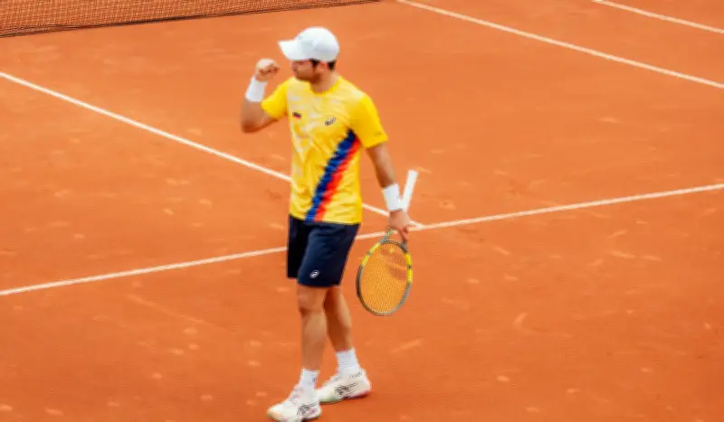 Nicolás Mejía, tenista colombiano, denuncia amenazas de muerte tras victoria en Copa Davis
