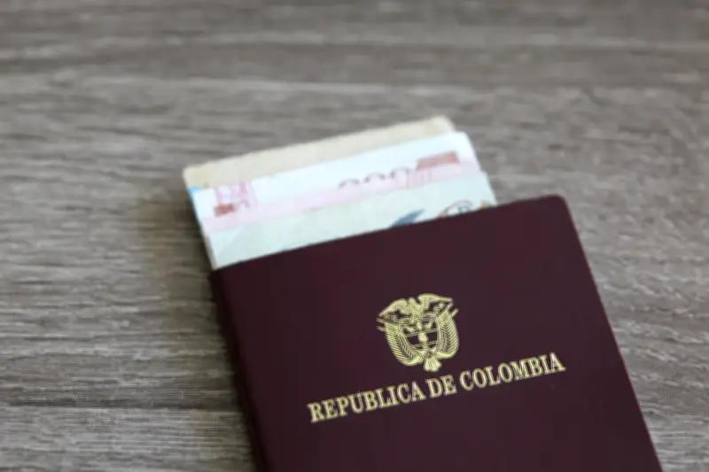 Nuevo pasaporte colombiano 2026: ¿quiénes lo obtendrán gratis y cómo será?