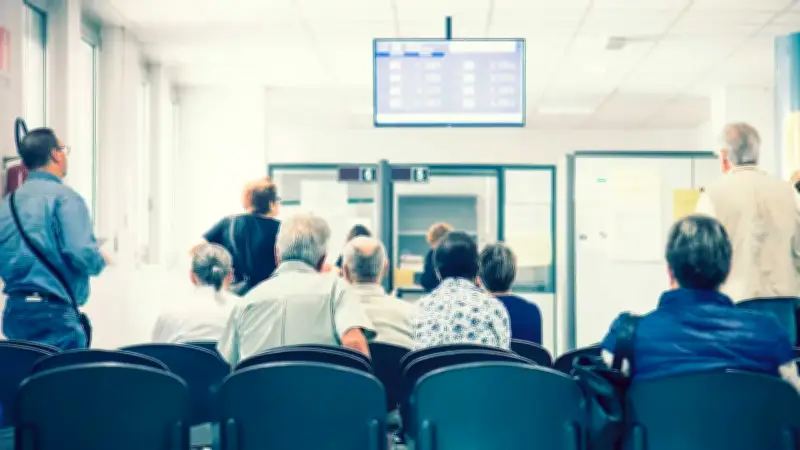 Pacientes marcharán en Bogotá el 1 de marzo para exigir freno a la crisis en salud