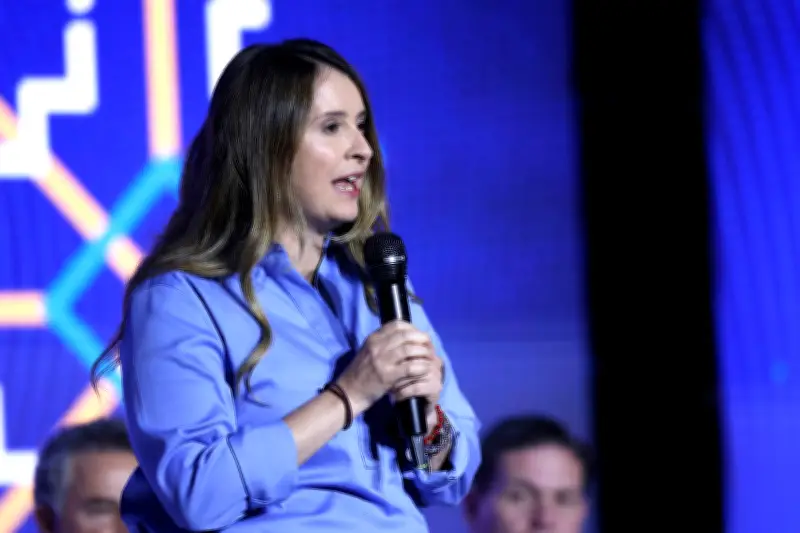 Paloma Valencia denuncia contratos irregulares entre Colpensiones y RTVC por $60.111 millones