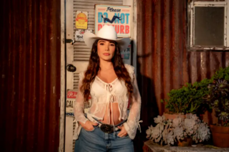 Paola Jara confiesa el dolor de separarse de su hija Emilia para retomar su carrera musical