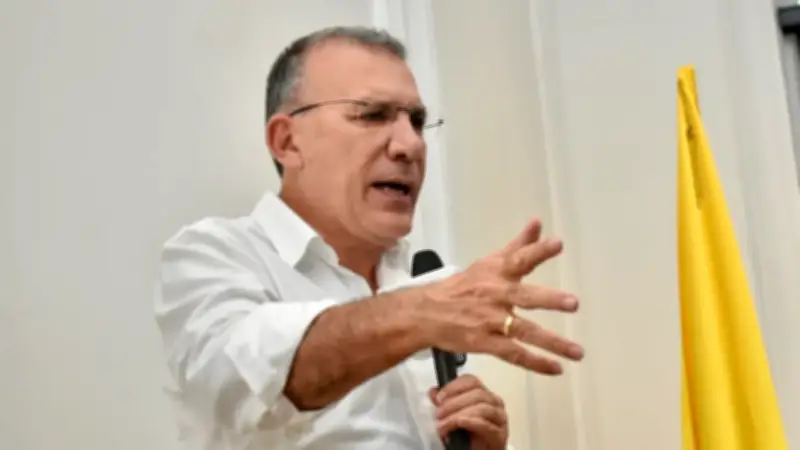 Partido Comunista cuestiona a la USO por respaldo a Roy Barreras en consulta