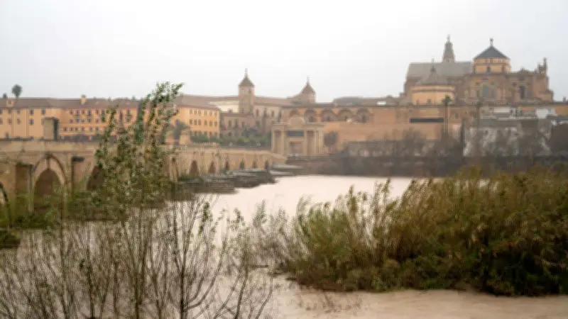 Península Ibérica inicia recuperación tras tormenta Marta: miles evacuados y alertas persistentes