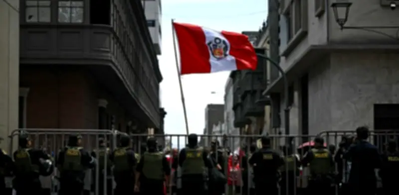 Perú enfrenta nueva crisis política tras destitución de José Jerí por el Congreso