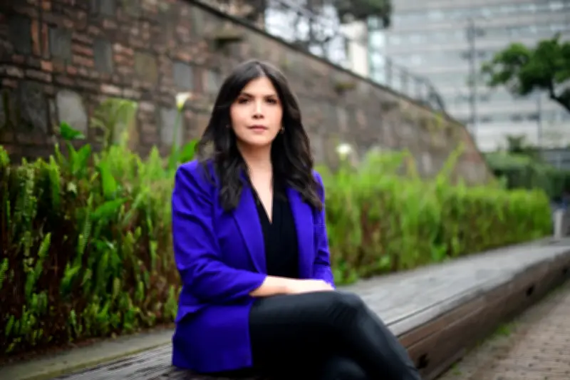 Periodista enfrenta acoso judicial tras denunciar médicos: el costo de investigar en Colombia