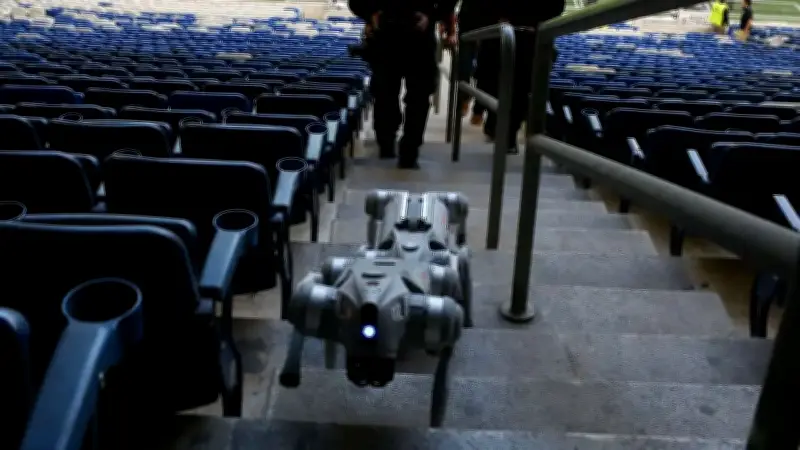 Perros robot de 600 millones de pesos vigilarán el Mundial sin ladrar ni morder